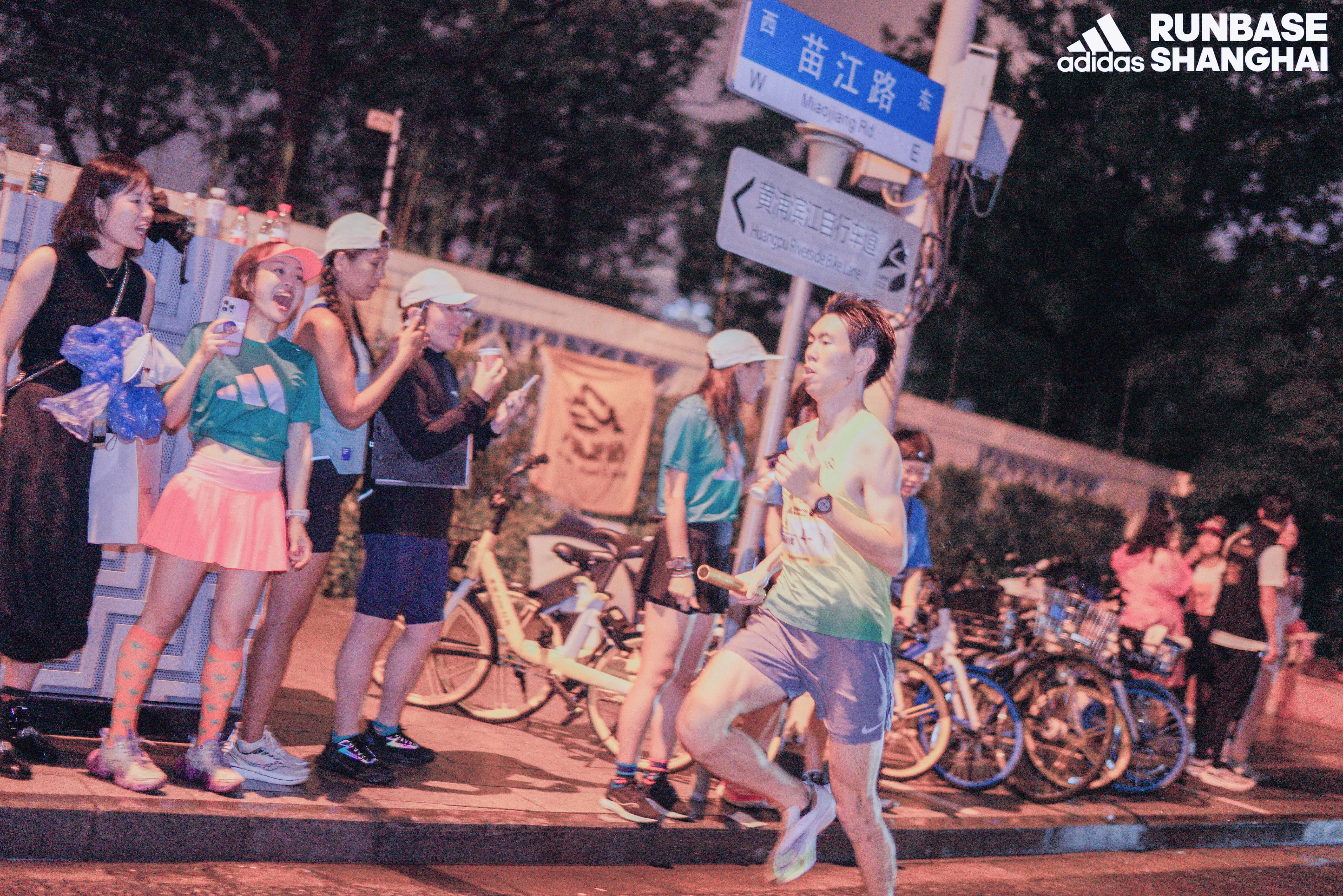 国际友人nike-san